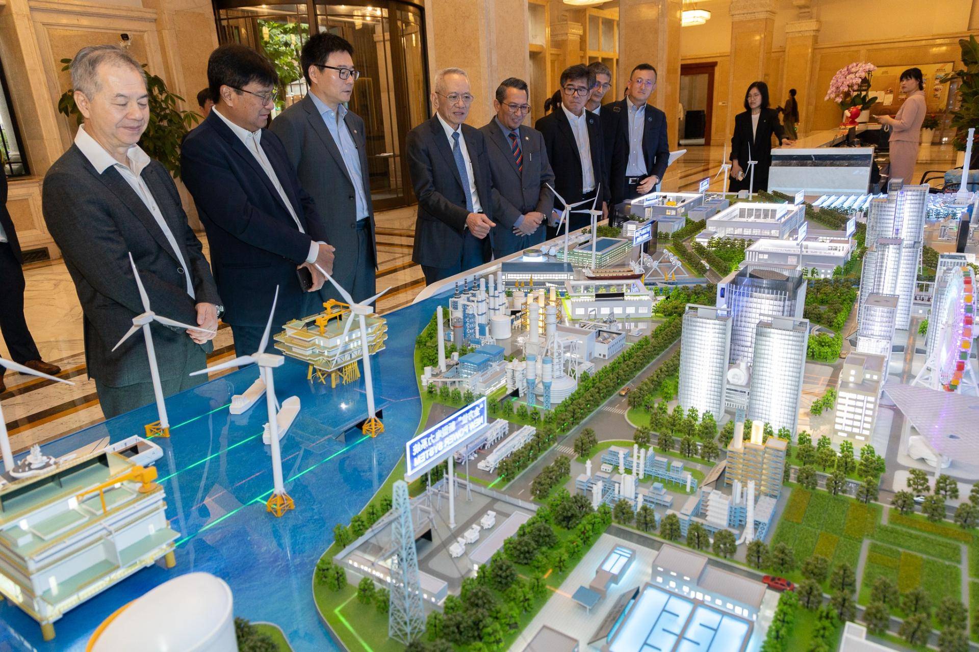 上海电气(02727.HK)港股热股分析